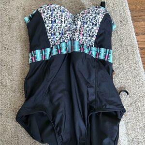 Ella Moss Black and Multicolor One Piece Swimsuit